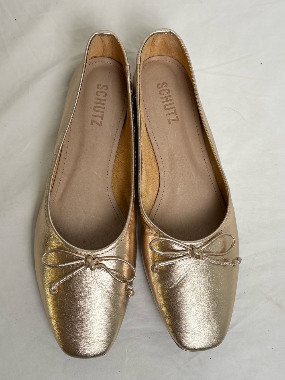 SCHUTZ Arissa Metallic Leather Ballet Flat with Bow Gold 8.5